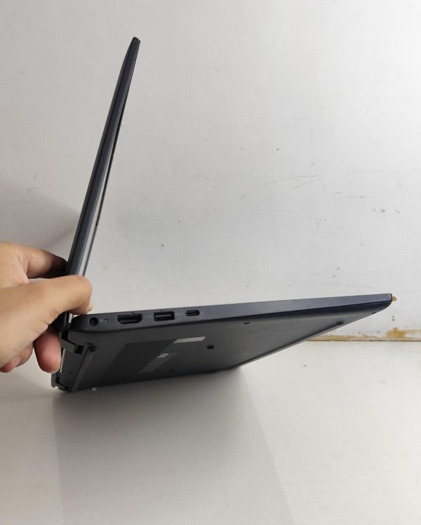 Dell latitude 3410 - Image 3